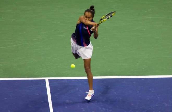 她百岁以来 她百岁以来